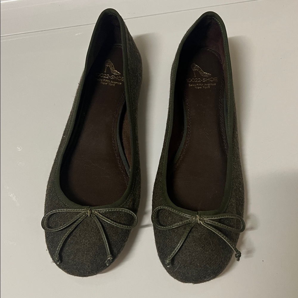 Women's Gray Ballet Flats